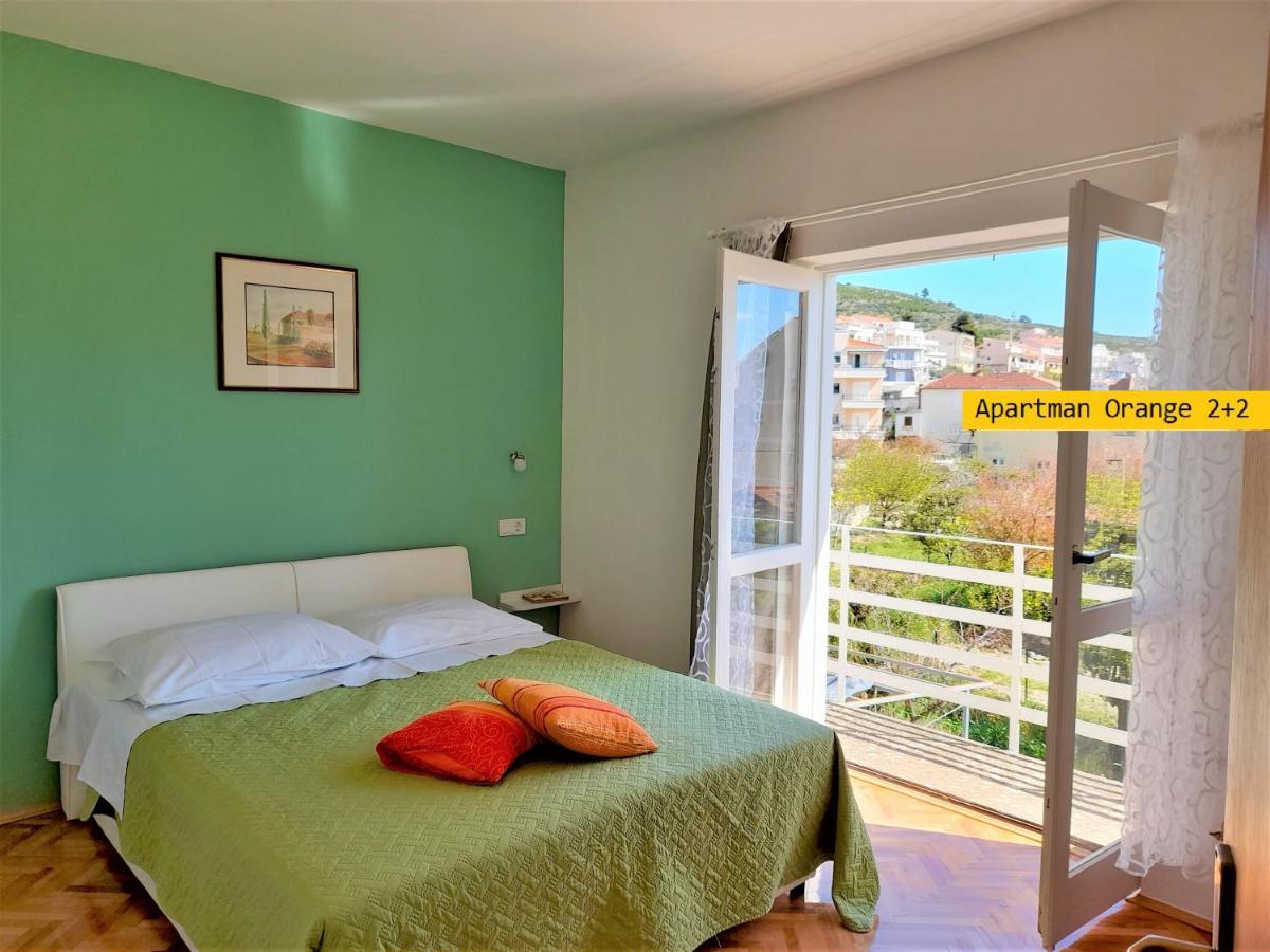Apartments Garden House Podgora Bagian luar foto