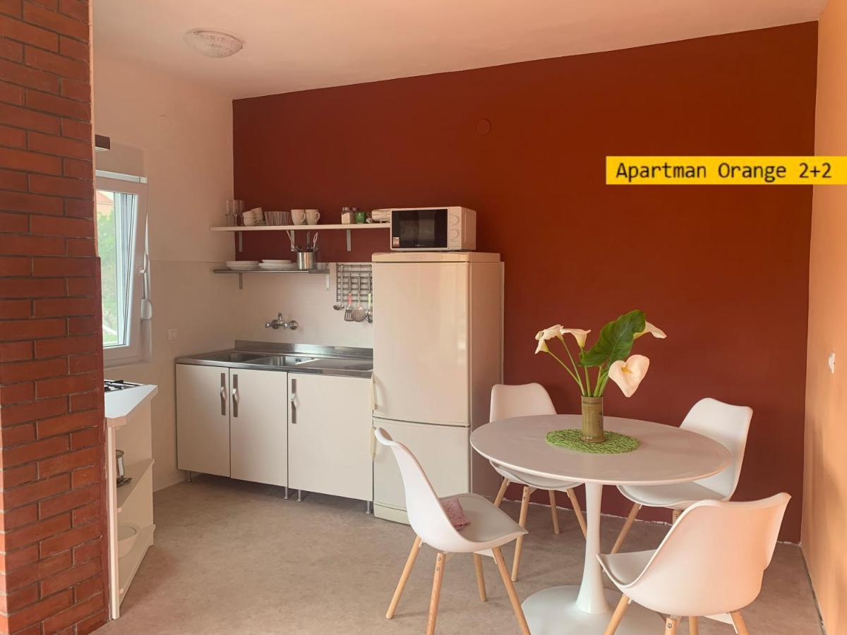 Apartments Garden House Podgora Bagian luar foto