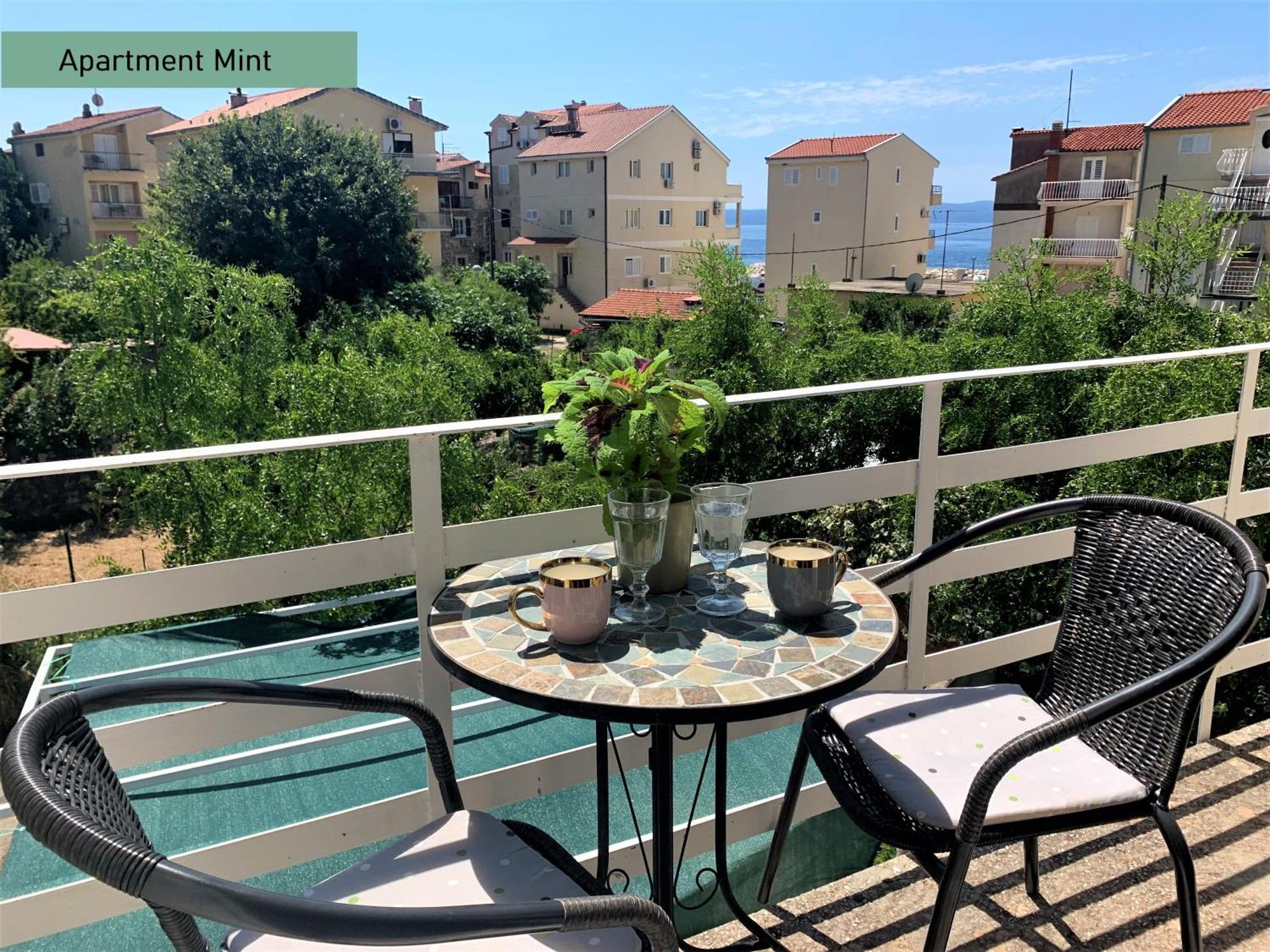 Apartments Garden House Podgora Bagian luar foto